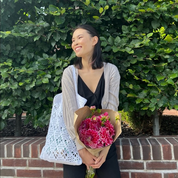 Meet your Posher, Alicia - Picture 1 of 1